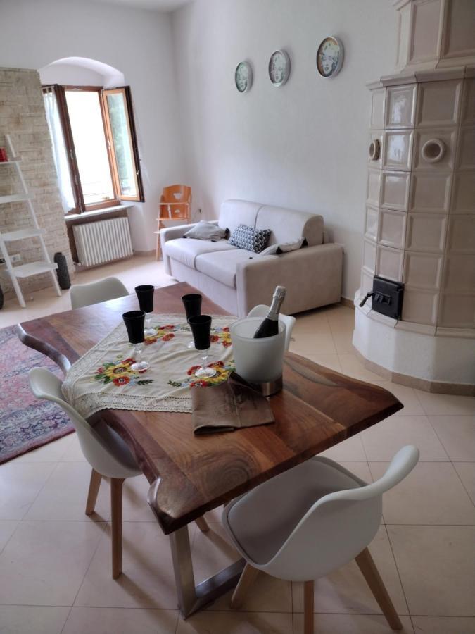 Relax House Apartment Tenno Bagian luar foto