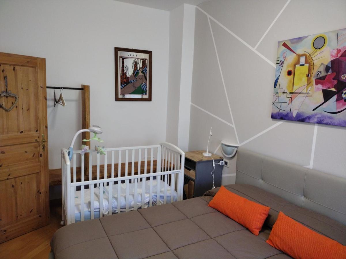 Relax House Apartment Tenno Bagian luar foto