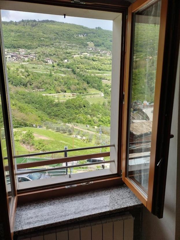 Relax House Apartment Tenno Bagian luar foto